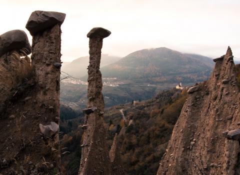 Chi non guarda non vede... Le piramidi di Segonzano