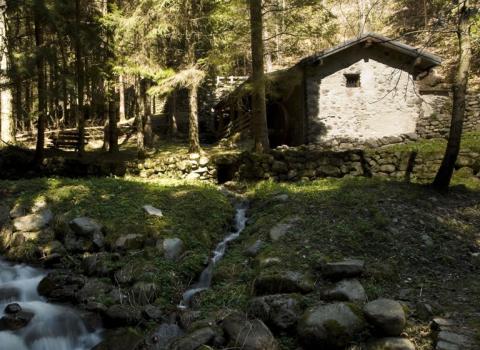 Il Sentiero dei vecchi mestieri - da Grumes