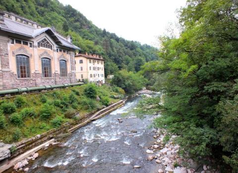 La centrale di Pozzolago e l'Avisio
